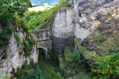 BURGRUINE_WOLFSTEIN006