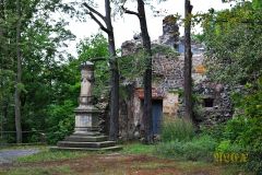 RUINE_PILLNITZ001