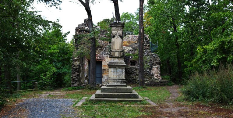 Gotische Ruine Pillnitz
